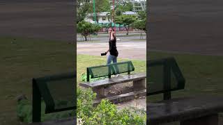 Los gritos 😮 más gracioso 😆 con el hombre 🧍‍♂️ arbusto 🌳 broma de humor ❤️🤣 video funny [upl. by Neelyar]