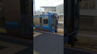 茅ケ崎駅｜相模線のホームとJR東日本E131系電車。R54（神奈川県茅ヶ崎市）JR EAST Sagami Line Chigasaki Station platform JAPAN TRAIN [upl. by Celestina514]