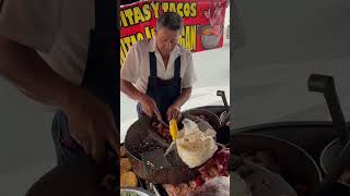 Tacos de carnitas en la CDMX [upl. by Yelruc]