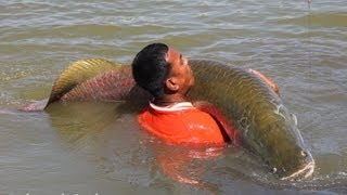 Arapaima Fishing in Thailand [upl. by Eves]