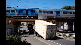 Overheight Truck crashes into Napier St bridge  Victoria [upl. by Anekahs]