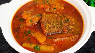 Macher kalia recipe with Katla or Rui Bengali fish kaliya Bengali fish curry for special occasions [upl. by Namurt912]