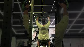 Lat pulldown pronated [upl. by Riker]