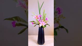 Lilies Floral Design Tutorial floweraraangement [upl. by Gnouh]