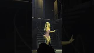 Sabrina Carpenters entrance  Taste  Short n Sweet Tour Columbus [upl. by Ednutabab]