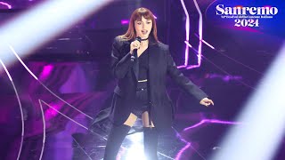 Sanremo 2024  Annalisa canta Sinceramente [upl. by Ettennal78]