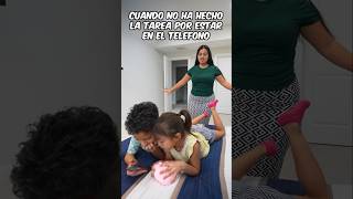 Cuando estan Todo el Dia en el Telefono 😅 humor comedia shorts [upl. by Oninotna]