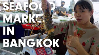 SEAFOOD LOVERS PARADISE At Thonburi Market Bangkok Thailand  Thai Street Food [upl. by Akiemahs]