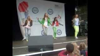 TanzalarmKids 2013 singen Eine kleine FliFlaFlunkerei [upl. by Elaynad]