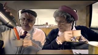 Harry og Bahnsen reklamefilm – se en af de sjoveste reklamefilm fra 90’erne ”Pølser på kanden”  DSB [upl. by Mimajneb316]