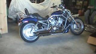 2006 VRSC VRod Screaming Eagle 16gauge Double Barrels to BUB Rinehart Jug Huggers Exhaust [upl. by Leihcar634]