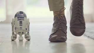 SPHERO R2D2 Smartrobot  Robot connecté  Productvideo Vandenborrebe [upl. by Ruthe]