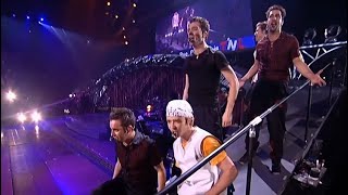 NSYNC  Tearin’ Up My Heart Live Performances  No Strings Attached Tour 20002001 [upl. by Einnig]