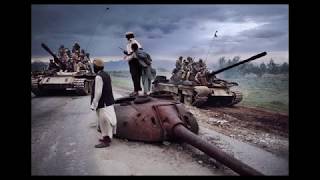 Masters of Photography Lesson 2 with Steve McCurry [upl. by Ahsilad]