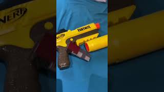 fortnite pistol with clip a actual clip not a mag [upl. by Pontius]