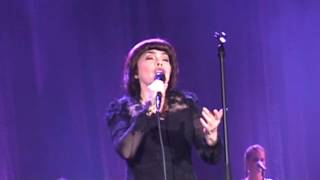 Mireille Mathieu  La paloma adieu LIVE HD extrait [upl. by Eniawtna]