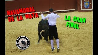 IMPRESIONANTE FINAL CONCURSO GOYESCO DE RECORTES NAVALMORAL DE LA MATA CACERES 2017 [upl. by Arraik]