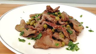 STRACCETTI DI CARNE ALLA NAPOLETANA  Ricetta con Funghi e Piselli  Le ricette di zia Franca [upl. by Natsreik]