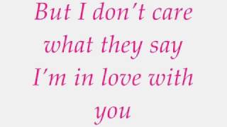 Leona Lewis  Bleeding Love lyrics [upl. by Megen]