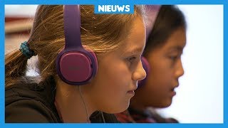 1 op de 7 kinderen heeft gehoorschade door muziek en lawaai [upl. by Tterraj]