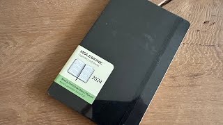 Moleskine Classic Planner 2024 Large Weekly horizontal hard cover 12 months Black Unboxing [upl. by Rema]