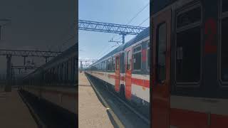 Intercity 556 Reggio Calabria CentraleRoma Termini in transito a Capaccio Roccadaspide [upl. by Pals]