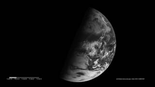 Watch the equinoxes and solstices from space in this amazing timelapse [upl. by Odranoel]