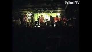 ShuBiDua Live Montmartre 1990  03 Sand Hans [upl. by London]