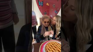 ALESSIA MARCUZZI festeggia 101 anni di sua nonna ❣️💕 [upl. by Arratoon]