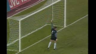 CHRIS WADDLE PENALTY MISS  ENGLAND V WEST GERMANY  1990 WORLD CUP ITALY [upl. by Dorion]