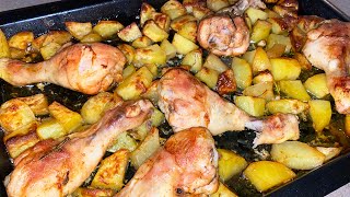 FUSI DI POLLO E PATATE CON LA PAPRIKA AL FORNO [upl. by Keelia]