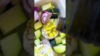 Recette de soupe aux courgettes rôties avec du fromage ail et fines herbes [upl. by Carlos]