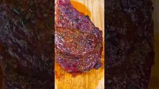 Perfect juicy beef tomahawk steak😋 shorts shortvideo trending foryou food beef steak facts [upl. by Chiarra]