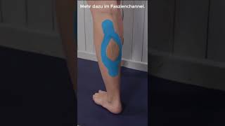 FaszienTaping bei Muskelfaserriss [upl. by Ardnekat308]