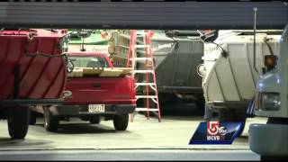 Boston duck boats prepare for World Series Parade [upl. by Sungam]