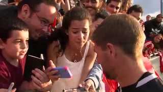 New Jersey fan cries after meeting Stevie G [upl. by Angelis]