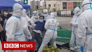 Clashes in Shanghai China over Covid lockdown evictions – BBC News [upl. by Devol]