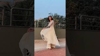 Unnati Malharkar dropped a beautiful dance videoUnnav  unnathimalharkar unnav damnfam [upl. by Tayyebeb]