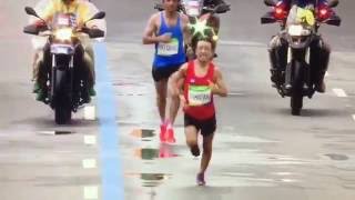 2016 Rio Olympic Marathon Finish A surge is made to separate the last 2 runners [upl. by Aicinet72]