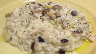 Risotto con Funghi Pioppini o Chiodini [upl. by Annayehc]