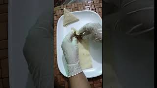 Samosa folding techniqueshortsyoutubeshortstrending shorthow to fold a samosa in right way [upl. by Reube]