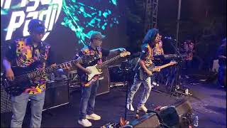 Mahadewi Piyu Logy feat THE CBB007 Live Performance Ambon 31224 [upl. by Gadmann]