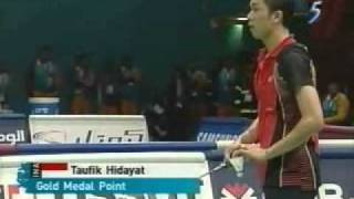 2006 Asian Games MSF Taufik Hidayat vs Lin Dan [upl. by Scharf]