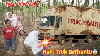 GAWAT DI TABRUAK MOBIL TRUK BERHANTU⁉️😱  eybel channel [upl. by Eldridge]