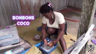 Recette des Bonbons Coco quotspécialequot Côte Est de lÎle Sainte Marie Madagascar [upl. by Mcgregor]