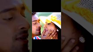 viral thottal viriyunna pen poove whatsapp status [upl. by Hgielrebmik319]