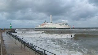 Sommersturm an der Ostsee in Warnemünde  August 2023 [upl. by Russon]