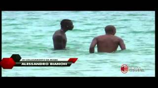 Balotelli teasing de Jong on Miami Beach [upl. by Ahsita]