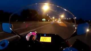 Hyosung GT250R Acceleration  Top Speed Naza Blade [upl. by Gerti570]