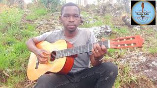 Ku gicamunsi cya Noheli Esther cover by Deodatus Muhire [upl. by Aramat]